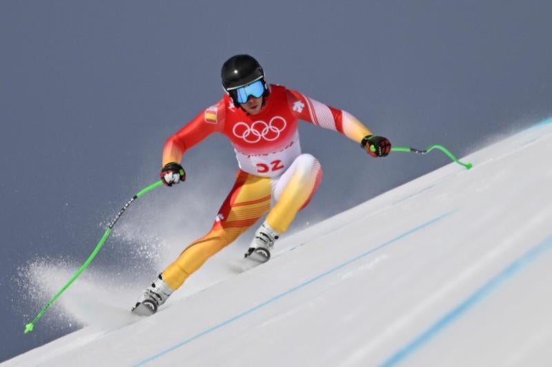 A commendable 17th place for Adur Etxezarreta in men's downhill skiing