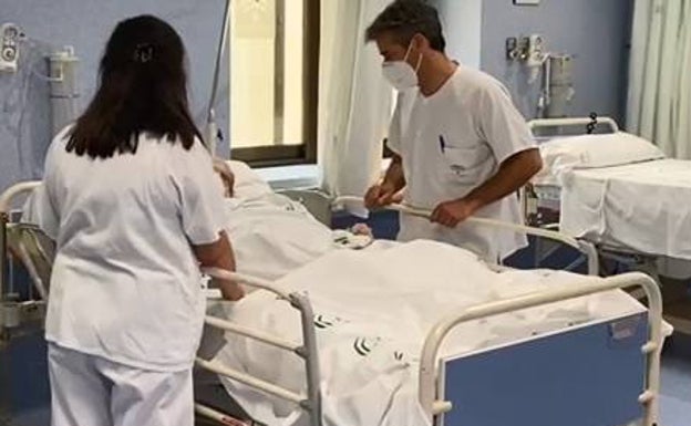 Malaga hospitals have almost 62 per cent fewer coronavirus patients than a year ago