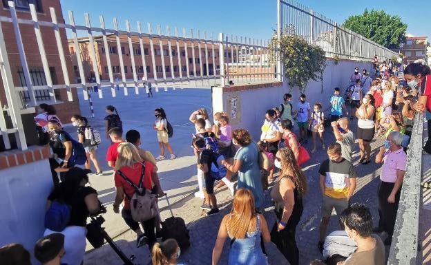 Masks in Andalusian schools are no longer mandatory in the playgrounds