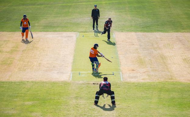 SUR in English readers offered the chance to join a free trip to watch European cricket in Cártama