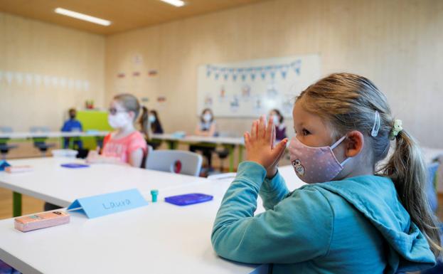 Junta suggests when Covid masks could be eliminated in Andalusian classrooms
