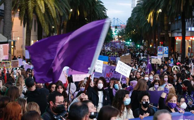 Thousands took to the streets of Malaga on International Women’s Day, but with some divisions
