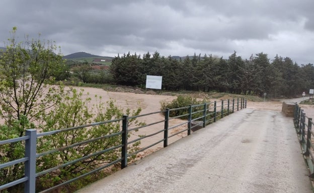 Roman bridge in Ardales to be inspected for possible damage after severe flooding