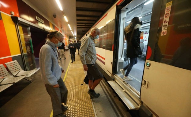 Renfe launch a new Twitter notification service for local train delays on the coast