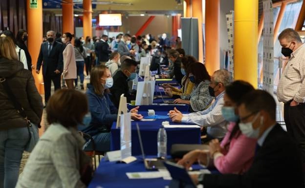 Organisers declare first tourism recruitment day an "overwhelming success"