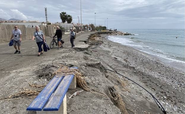 Recent storms wreak havoc on Axarquía beaches
