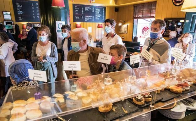 Spain plans to end the mandatory wearing of coronavirus masks indoors later this month