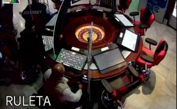 Man arrested after swindling 17,000 euros on roulette in Costa del Sol gaming halls