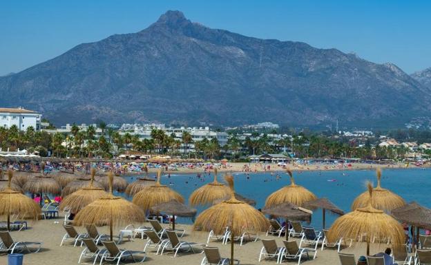 Costa del Sol's beaches awarded three new blue flags this summer