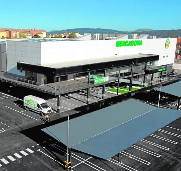 Mercadona opened its latest supermarket in the area last week in Ronda. / SUR