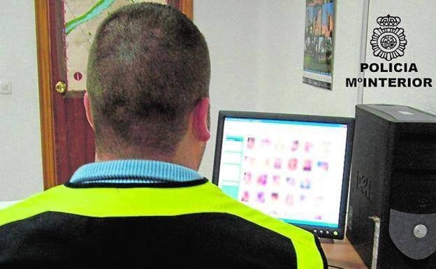 Thirteen people arrested in Spain for defrauding nearly 500,000 euros through phishing scams