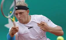 Davidovich suffers a blow with first-round exit at the French Open