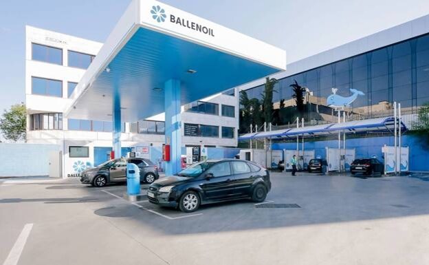 Ballenoil is almost doubling its branches in Malaga province. 
