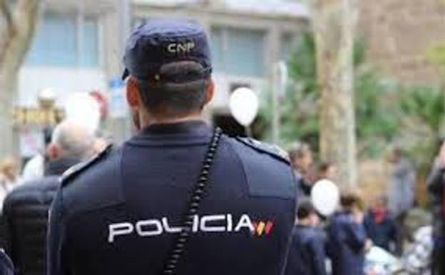Man carrying a gun arrested in Torremolinos after police chase