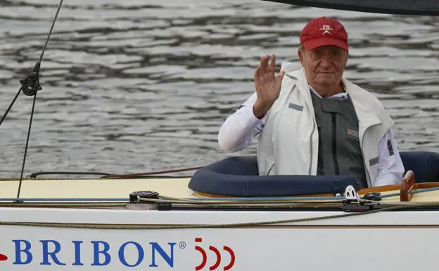 Spain's former king, Juan Carlos, aboard his yacht upon his return to Spain. /EFE