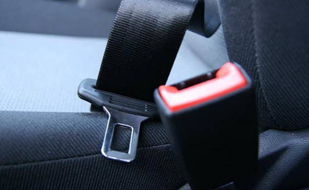 One in four victims of traffic accidents are not wearing a seat belt. 