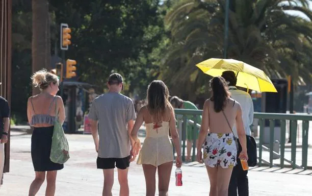 Spain's heatwave will last until at least Friday and there could be more Saharan dust on the way