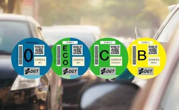 The emissions stickers show which cars are environmentally friendly. 
