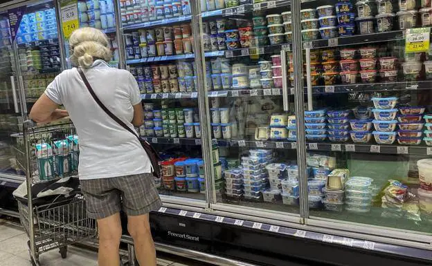 Los alimentos básicos subieron de precio cinco veces más que el Índice de Precios al Consumidor general de España en mayo