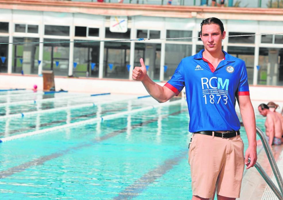 Nikita Terentiev: swimming away from the war