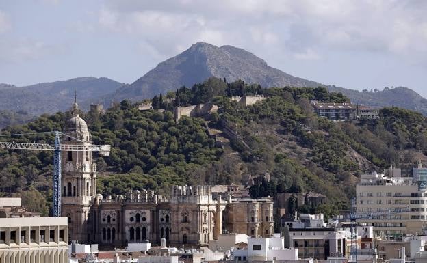 Malaga to invest 11 million euros in ambitious project to open up the Gibralfaro hill to the city