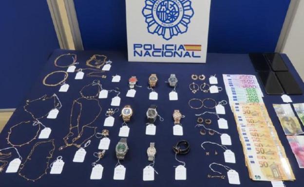 Seven arrested on suspicion of robbing luxury villas on the Costa del Sol and Ibiza