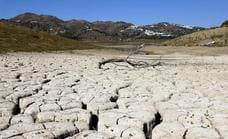 La Viñuela reservoir crisis leaves 1,000 hectares of land unirrigated