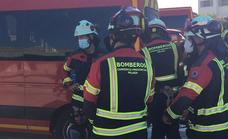 Man dies after tractor overturns on a farm in Vélez-Málaga
