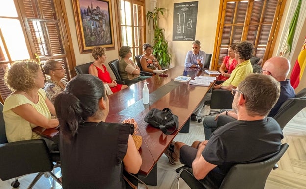 Benalmádena mayor holds new talks with Tivoli World employees