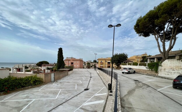 The new parking area in Torreblanca. 