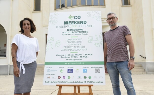 Julia Rodríguez and Francisco García announce the eco festival. 