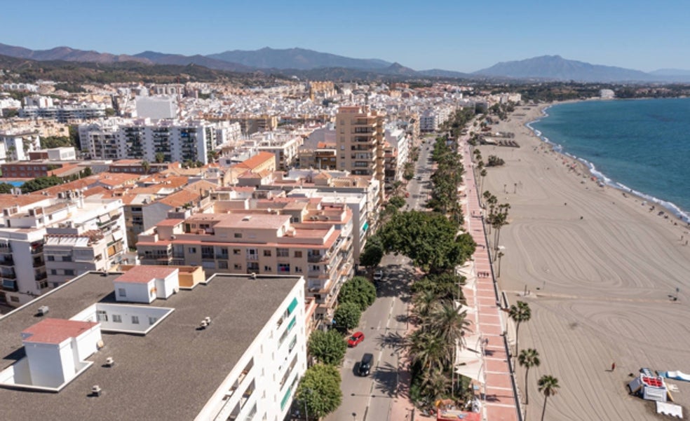 Second phase of the pedestrianisation of Estepona's Avenida de España begins