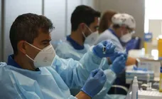 Over-80s in Andalucía will be given the fourth Covid jab and the flu vaccine at the same time