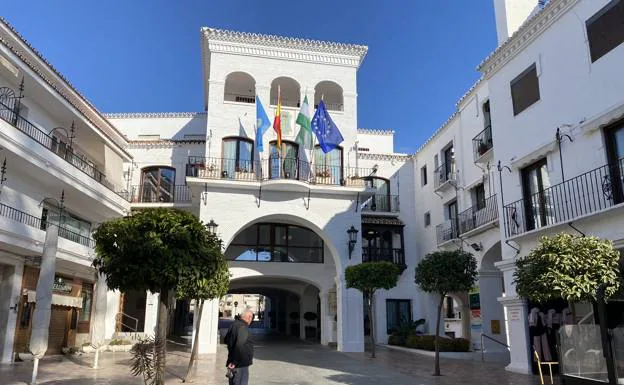 Funding will be available from Nerja town hall for school materials 