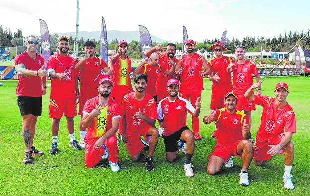 The Spanish national cricket team at the Cártama Oval this week. 
