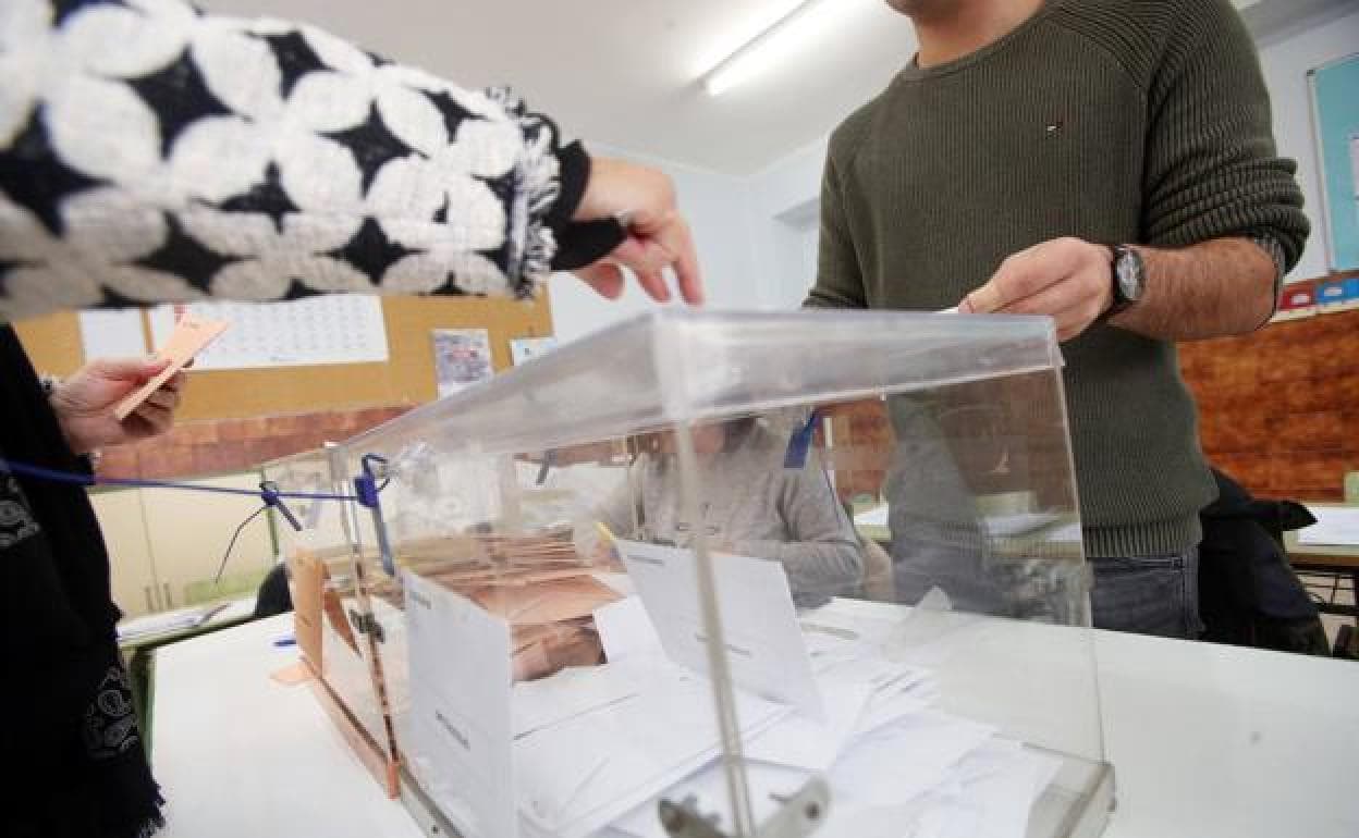 Spanish parliament again rejects a proposal to reduce the voting age to sixteen