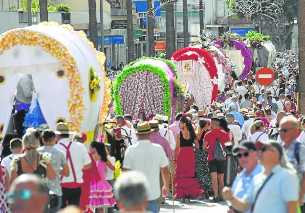Around 200,000 people converged on Torremolinos to celebrate the pilgrimage in honour of San Miguel. 