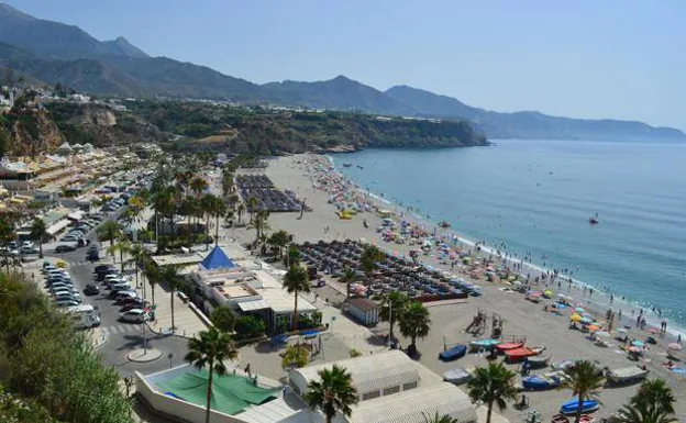 The incident happened at an establishment on Nerja's Paseo Burriana 