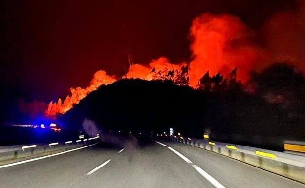 Arsonists blamed for another 20 wildfires in Cantabria region of Spain overnight