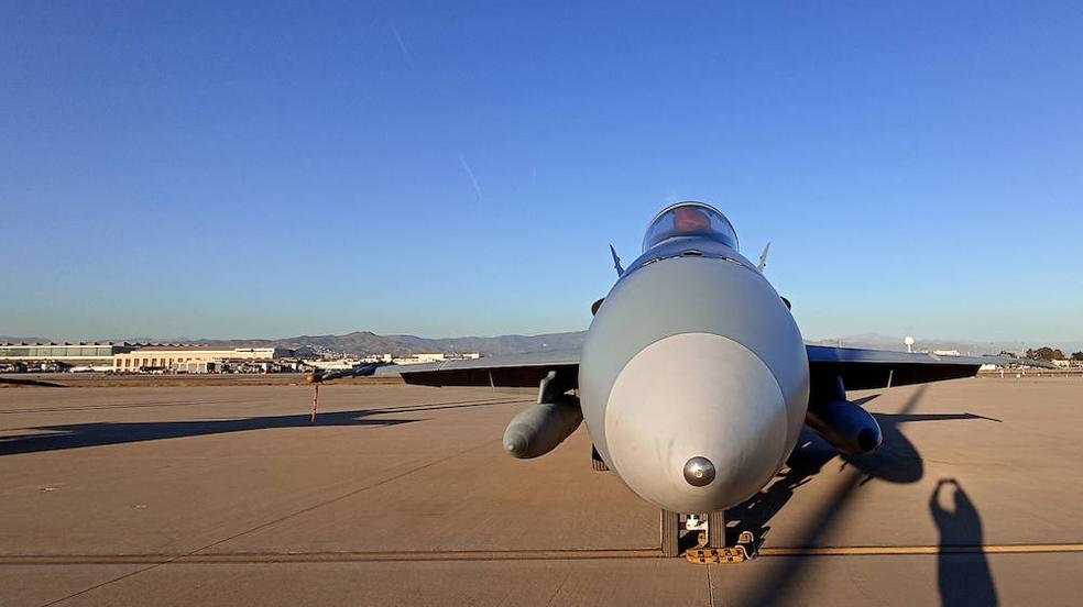 These are the best images of Spain's F-18 fighter jets on military exercises from Malaga Airport