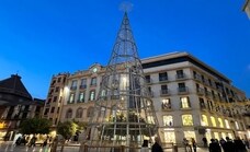 Malaga prepares to light up Christmas as the first festive decorations are installed