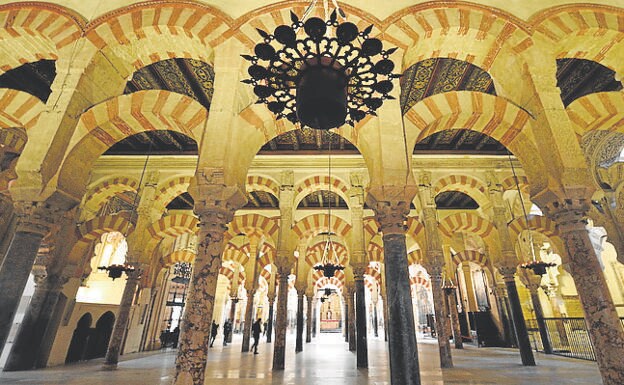 Cordoba's mosque-cathedral, one of Spain's first Unesco sites. /EFE