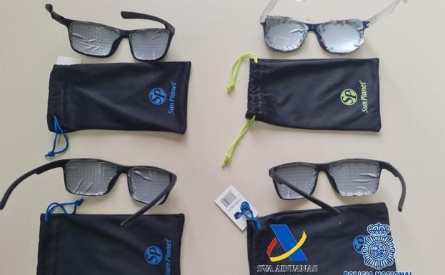 Watch as police raid illegal tobacco factory, exporting cigarettes to UK, where workers were treated like slaves