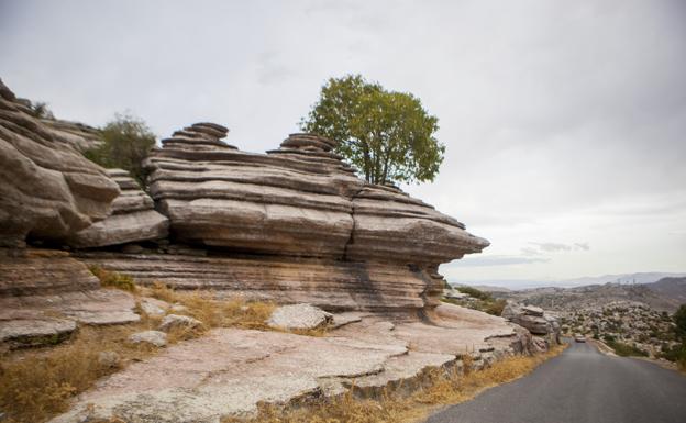 El Torcal in Antequera is classified as a natural beauty spot./SUR