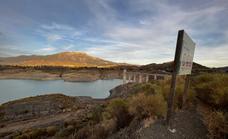 La Viñuela reservoir equals its all-time low: 9.2% of capacity