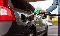 Fuel prices fall after a two-week rise in Malaga