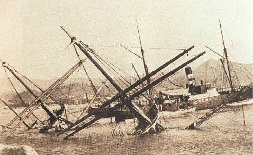 16 December 1900: Malaga rushes to the aid of German sailors