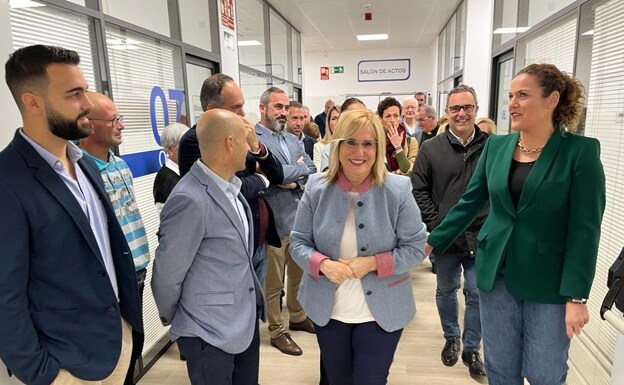 Ana Mula during the open day at the new municipal facility. /SUR