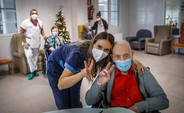 Gibraltar Health Authority face mask requirement