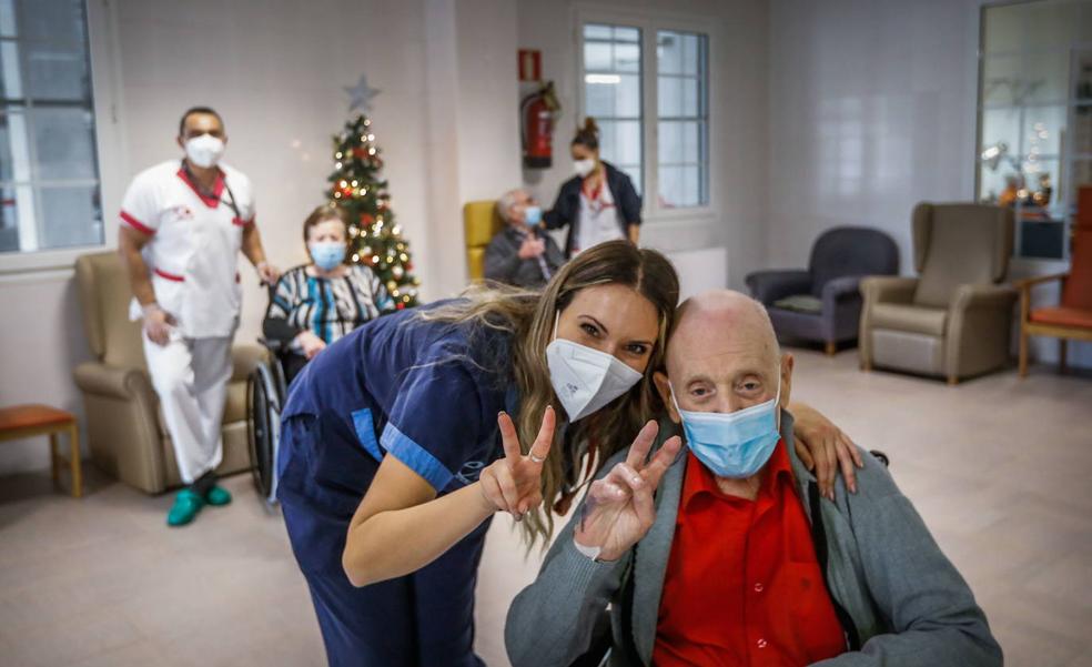 Gibraltar Health Authority face mask requirement